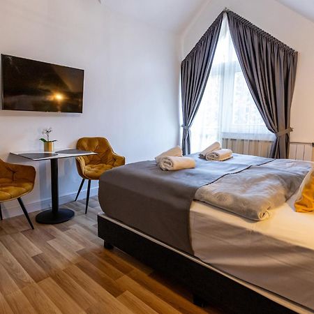 Hotel Clariss Balatonalmádi Dış mekan fotoğraf