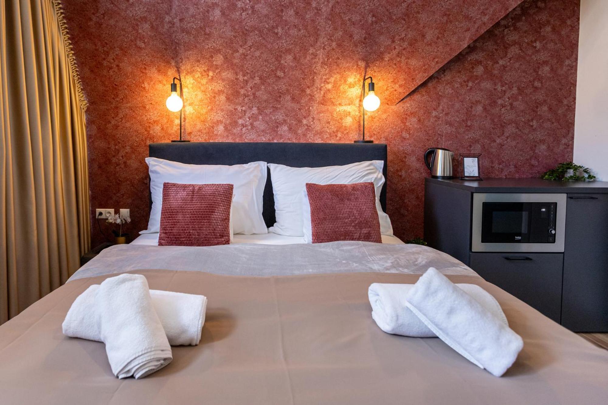 Hotel Clariss Balatonalmádi Dış mekan fotoğraf